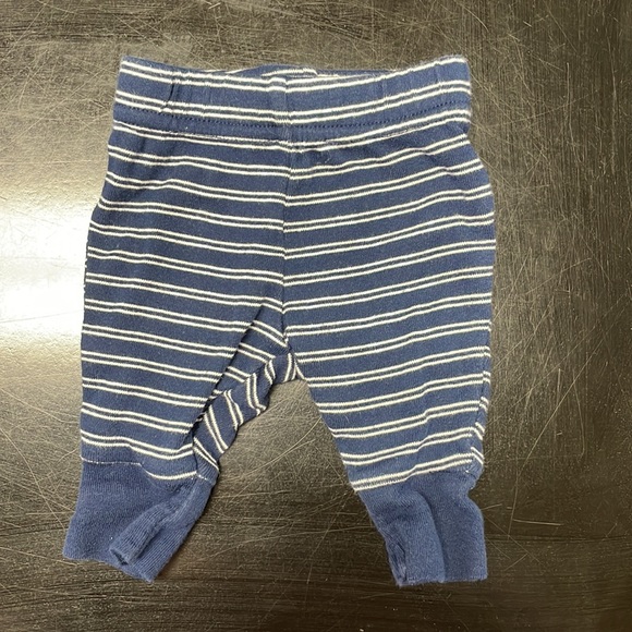 3 piece Newborn outfit with jacket EUC - Picture 5 of 8